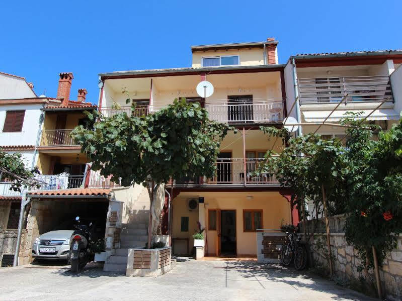 Room And Apartments Mariza Rovinj Dış mekan fotoğraf